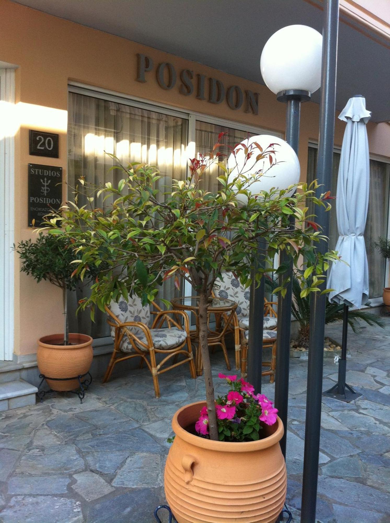 Posidon Studios Loutra Edipsou  Exterior photo
